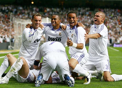 记者：明日拉米罗将携李睿跃出席国安赛前新闻发布会