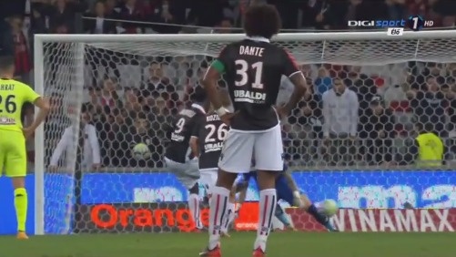 又伤了! 前巴萨10号将被退货：1200万没人接盘 明夏回归（再遇伤情！前巴萨10号恐遭退租，1200万无下家，预计明夏回归）