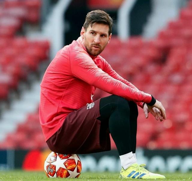 非洲雄狮无缘世界杯，曼联暗中得利