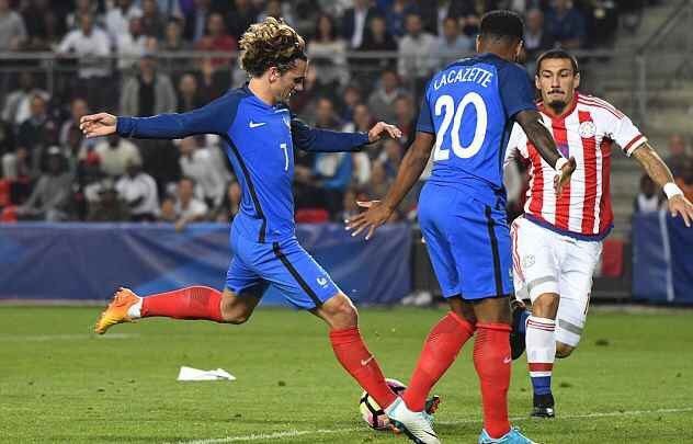 哈登与小卡近8场比赛同场表现惊人（哈登与小卡近8战同场发挥爆棚）