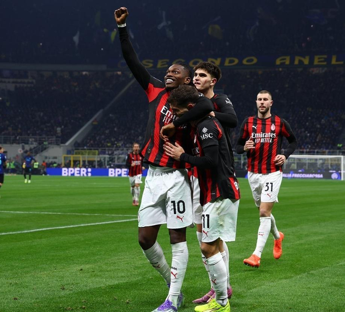 足球欧冠最佳球员票选开启，众星入围