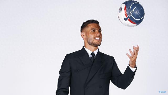 弗拉霍维奇在尤文前20场欧冠打入9球，仅次于C罗和伊瓜因（尤文欧冠前20战弗拉霍维奇轰入9球，仅逊C罗与伊瓜因）