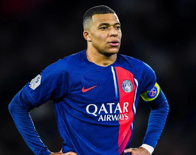 官方：前澳超球员瑞恩·威廉姆斯正式被归化为印度国脚（官宣：前澳超球员瑞恩·威廉姆斯完成归化，成为印度国家队球员）